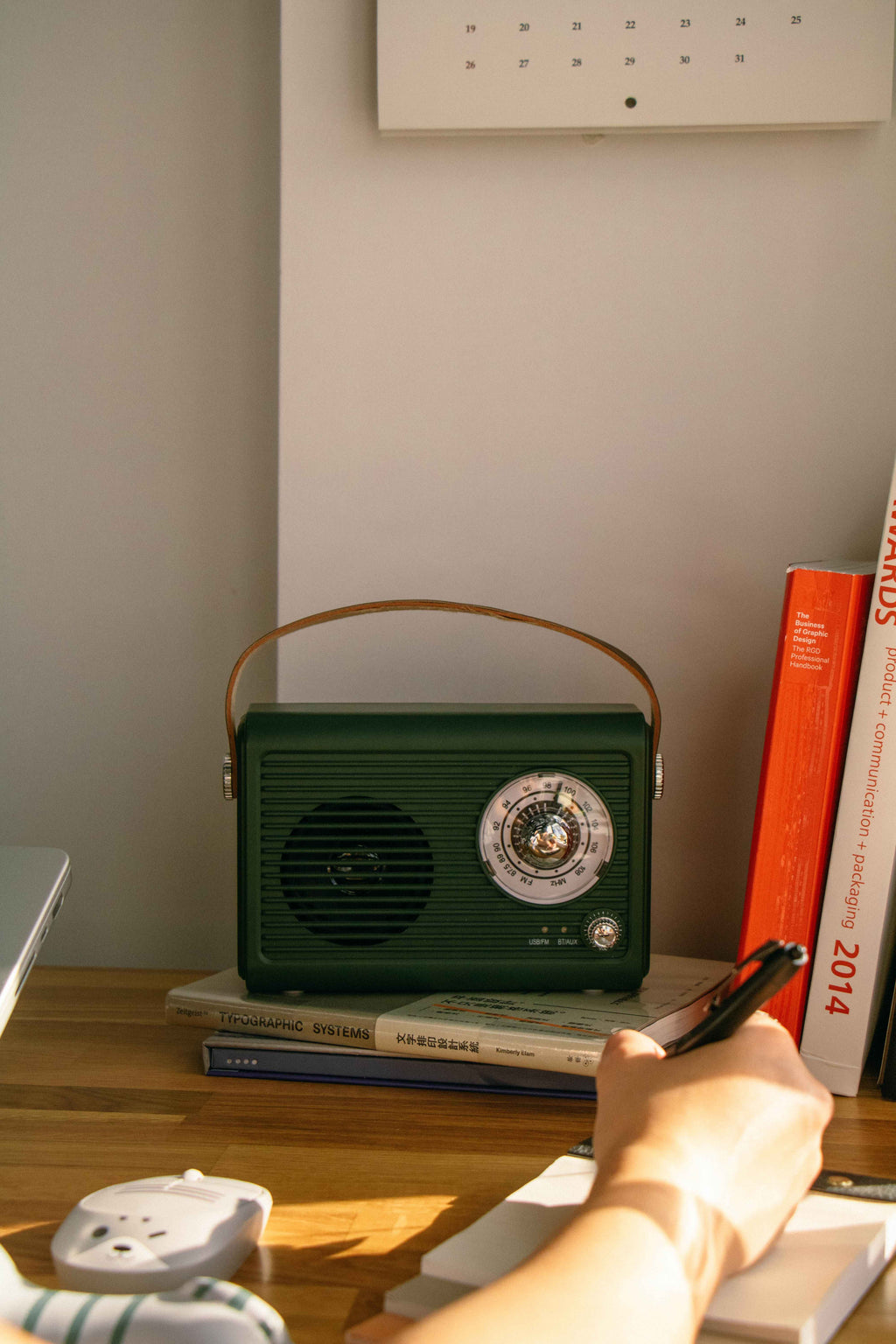 Retro-Style Portable Bluetooth Speaker